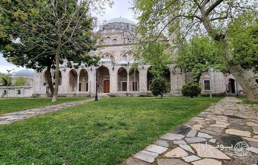 مسجد شاهزاده مصطفی در استانبول 